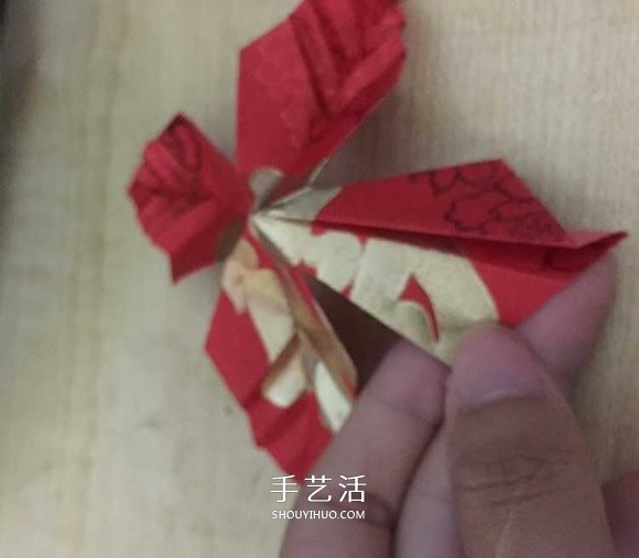 简易折纸枫叶的教程 红包纸折枫叶折法图解(图7)