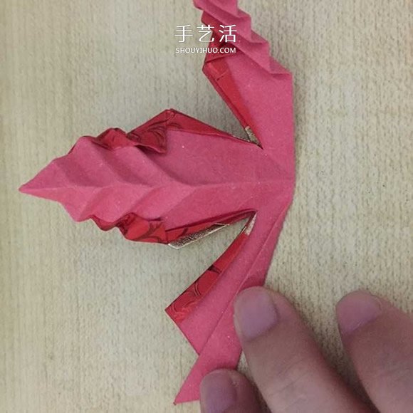 简易折纸枫叶的教程 红包纸折枫叶折法图解(图6)