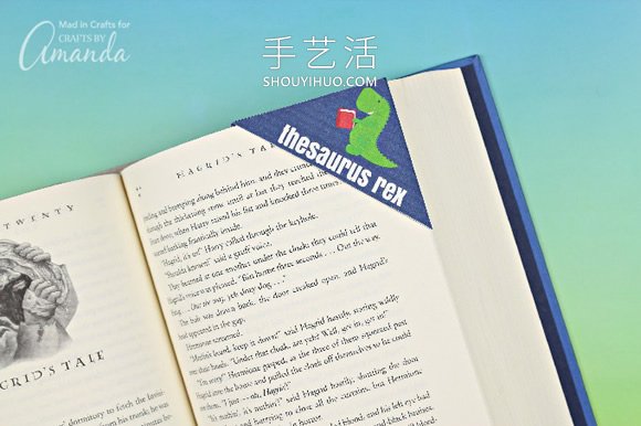 最简单折纸三角形书签的折法图解教程(图3)