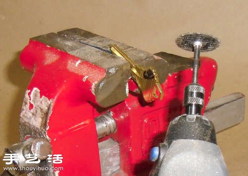给钥匙DIY开瓶器功能(图3)