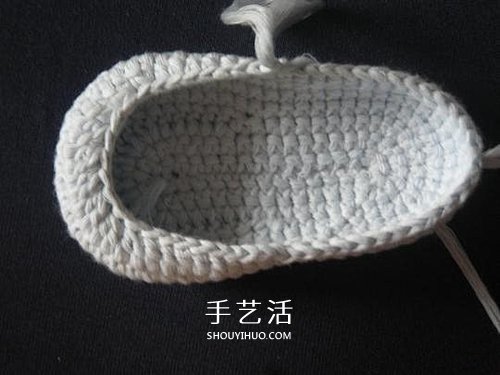 宝宝保暖毛线鞋的编法 手工编织婴儿鞋图解(图26)