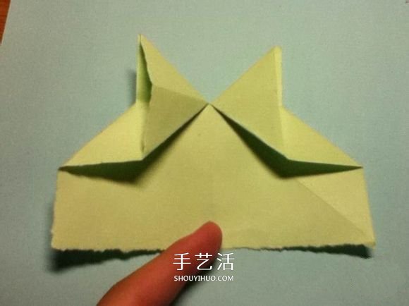 折叠四个爱心 组合成代表幸运的四叶草图解(图11)