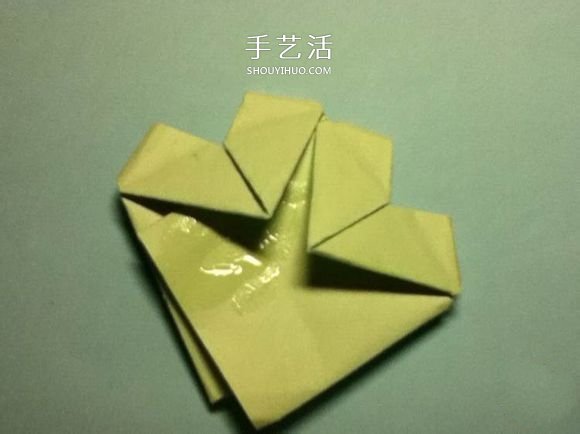 折叠四个爱心 组合成代表幸运的四叶草图解(图17)