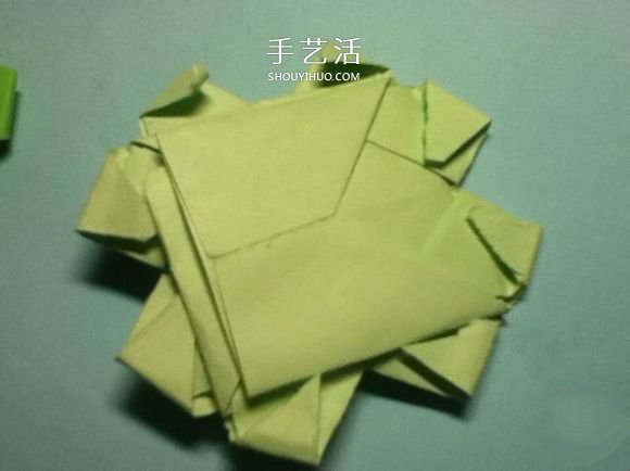 折叠四个爱心 组合成代表幸运的四叶草图解(图20)