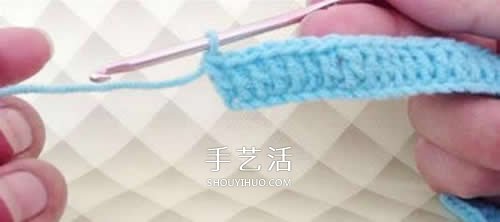 冬天看电视时保护脚 手工钩针编织保暖袜教程(图3)