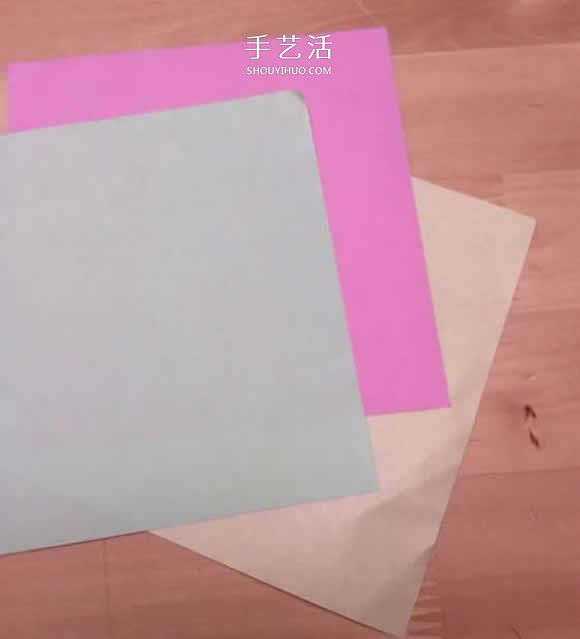 旋转纸陀螺怎么折图解 简单花型陀螺折纸教程(图1)