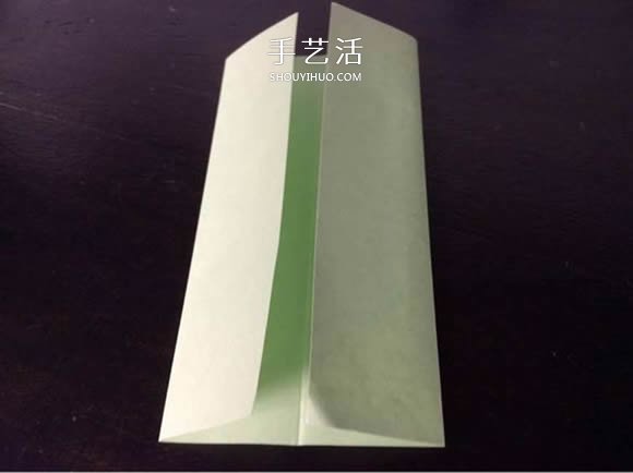 旋转纸陀螺怎么折图解 简单花型陀螺折纸教程(图2)