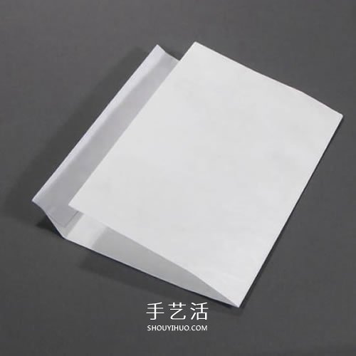 折纸皮夹钱包的教程 带卡包功能纸钱包的折法(图1)