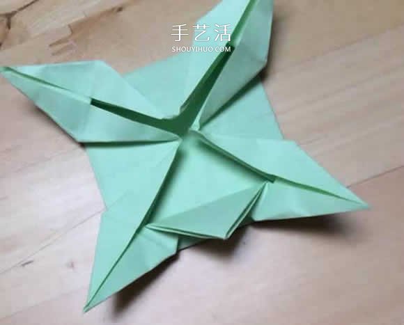 旋转纸陀螺怎么折图解 简单花型陀螺折纸教程(图17)