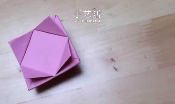 旋转纸陀螺怎么折图解 简单花型陀螺折纸教程(图25)