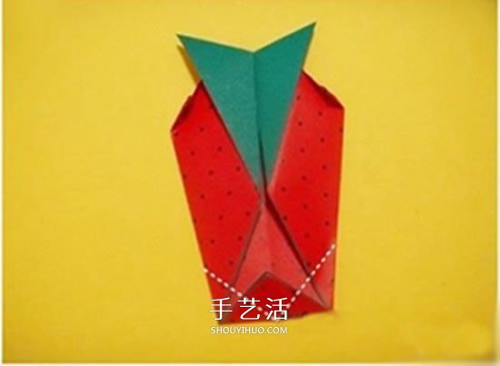 儿童折纸草莓的教程 简单草莓怎么折图解(图11)