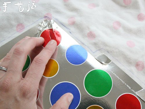 派对帽巧改造，DIY漂亮耐用的布艺派对帽(图1)