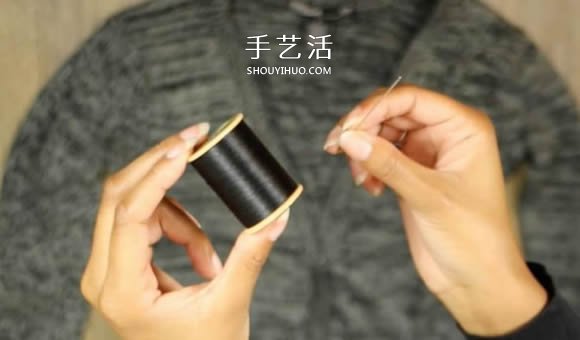普通开衫毛衣改造 DIY露肩皱褶上衣的方法(图6)