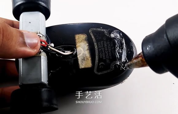 旧鼠标手工制作电动玩具车的教程(图15)