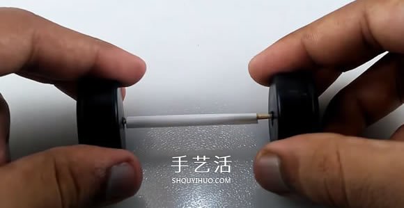 旧鼠标手工制作电动玩具车的教程(图14)