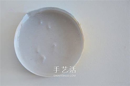 自制松果圣诞树装饰品的方法教程(图3)