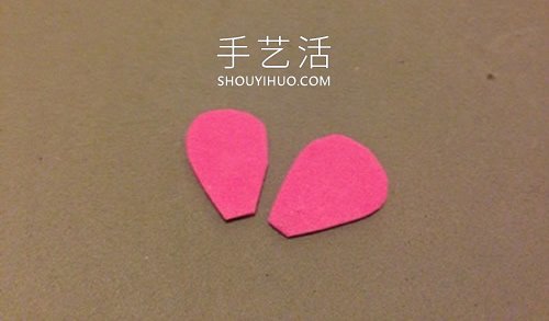 幼儿园松果手工制作 变身可爱小老鼠！(图1)