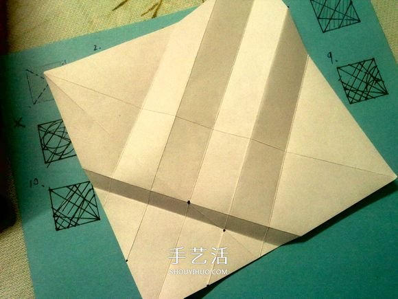 萌神折纸教程 可爱立体大白的折法图解步骤(图8) 萌神折纸教程 可爱立体大白的折法图解步骤(图8)