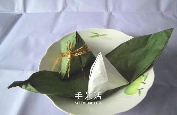 端午节手工制作 折纸粽子的折法详细步骤图(图44) 端午节手工制作 折纸粽子的折法详细步骤图(图44)