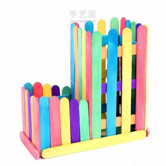 7个简单又可爱的幼儿园手工 让孩子变废为宝(图1)