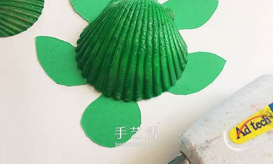 用贝壳做小乌龟的方法 幼儿手工制作小乌龟(图3)