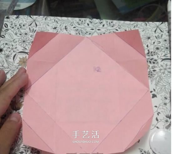 爱心相框怎么折图解 带心形四方相框的折法(图14)