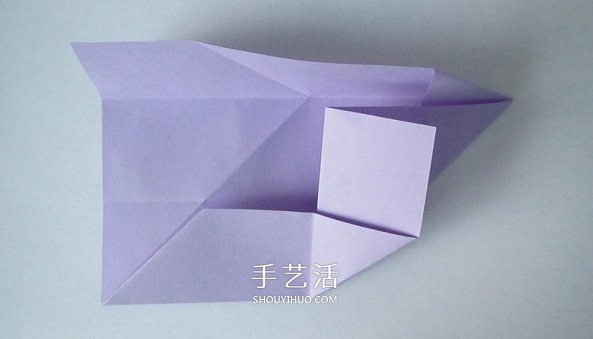 纸花球的叠法详细教程 手工折纸花球过程图(图16)