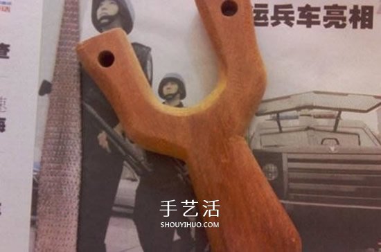 实木弹弓制作过程图解 自制实木弹弓的方法(图4)