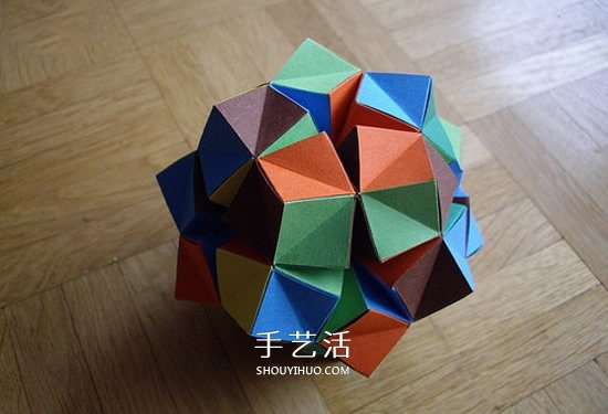 纸球的折法步骤图片 折纸彩球的详细步骤图(图31)