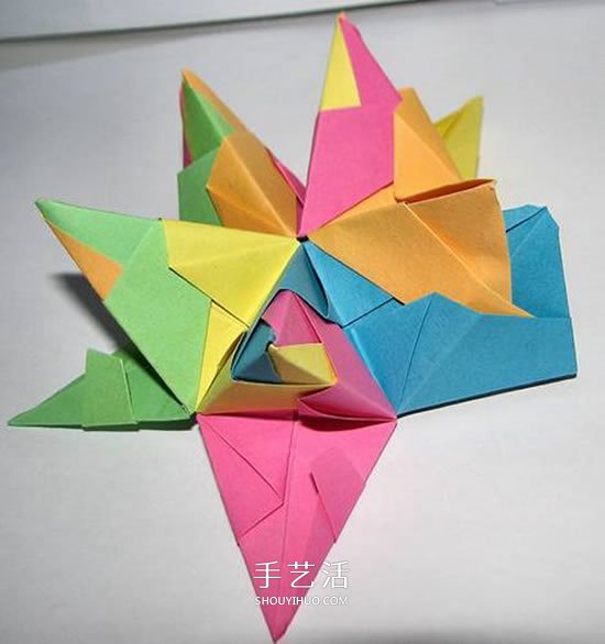 立体星星的折法图解 折纸星星花球的步骤图(图17)