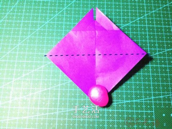 立体小汽车的折法图解 手工折纸汽车的折法(图9)