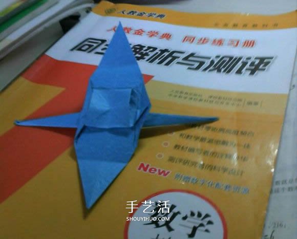 人字拖的折法图解教程 折纸人字拖鞋的方法步骤(图10)