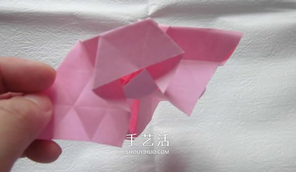漂亮草帽子的折法图解 折纸花草帽的方法步骤(图5)