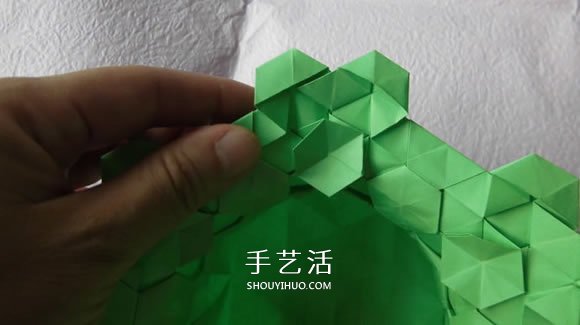 漂亮草帽子的折法图解 折纸花草帽的方法步骤(图20)