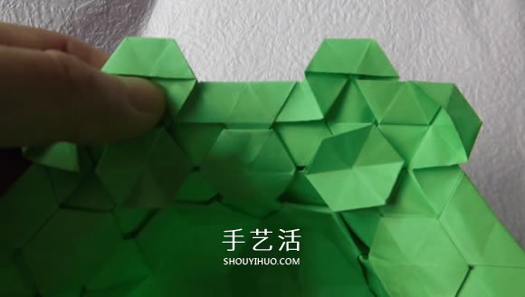 漂亮草帽子的折法图解 折纸花草帽的方法步骤(图24)