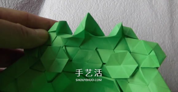 漂亮草帽子的折法图解 折纸花草帽的方法步骤(图21)