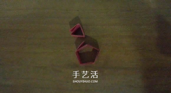 手工折纸Snapology球 用纸条折球体步骤图解(图14)