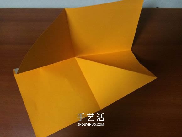 复杂立体跑车的折法 详细折纸跑车图解步骤(图2)