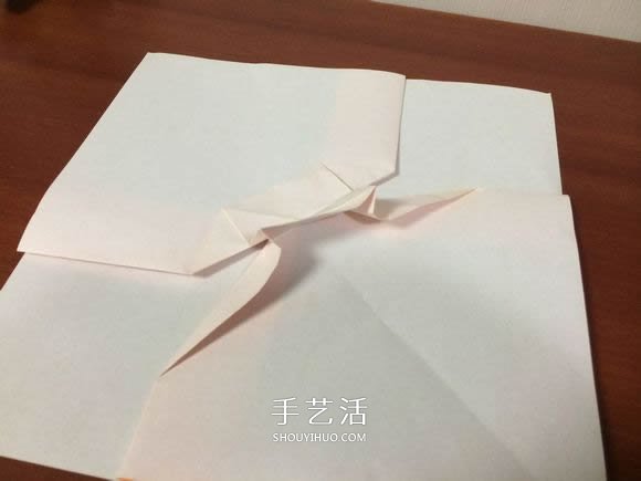 复杂立体跑车的折法 详细折纸跑车图解步骤(图15)