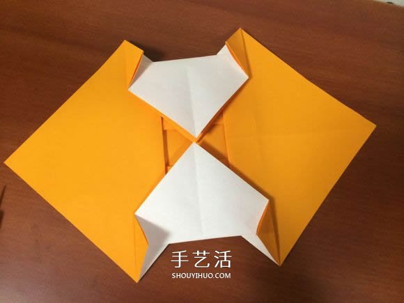 复杂立体跑车的折法 详细折纸跑车图解步骤(图21)