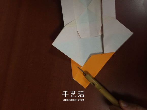 复杂立体跑车的折法 详细折纸跑车图解步骤(图24)