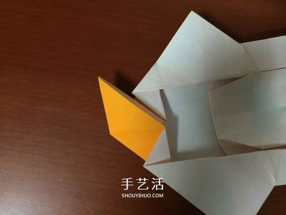复杂立体跑车的折法 详细折纸跑车图解步骤(图26)
