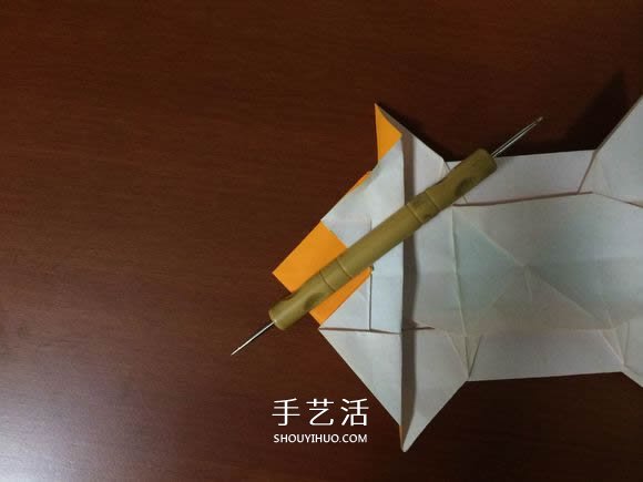 复杂立体跑车的折法 详细折纸跑车图解步骤(图34)