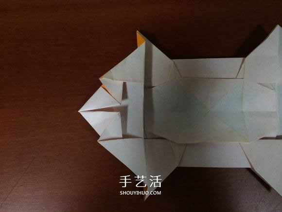 复杂立体跑车的折法 详细折纸跑车图解步骤(图39)