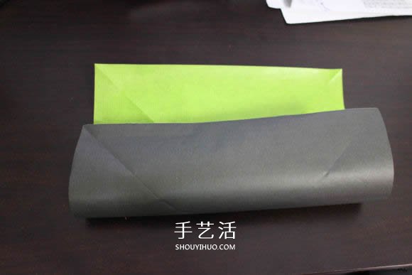 耐克标志的折纸方法 怎么折NIKE标志的图解(图2)
