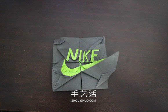 耐克标志的折纸方法 怎么折NIKE标志的图解(图37)