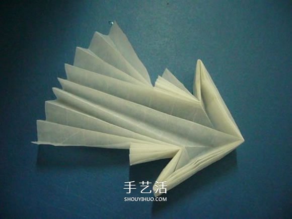 龙头戒指的折纸方法 手工折纸龙头戒图解教程(图6)