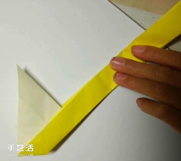 折纸元宵的折法图解教程 包括盛元宵的勺子(图8)