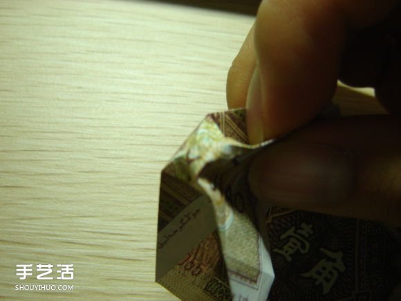 纸币折纸照相机图解 美金折相机的折法详解(图18)