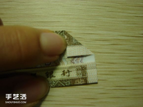 纸币折纸照相机图解 美金折相机的折法详解(图32)